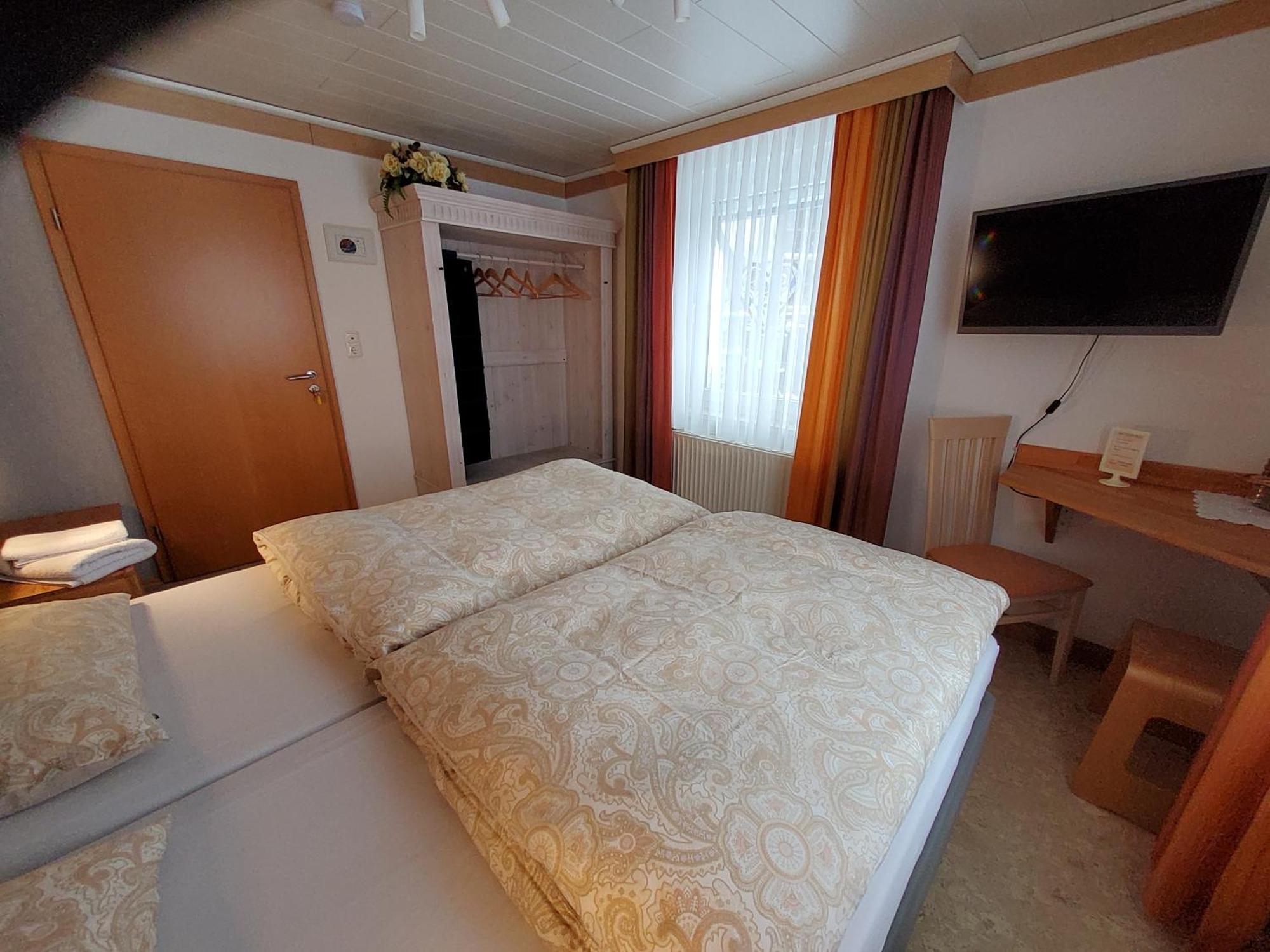 B & B Gaestehaus Schmidt Lichtenberg  Екстер'єр фото